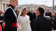 Carmen Lomana sobre el look de Letizia en la misa del Papa León XIV: "Parecía una niña de comunión sin la peineta"