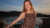 Solo necesitas este vestido para conseguir el auténtico estilo parisino esta temporada