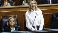Sumar se alarma ante el órdago de Puigdemont y exige el voto del PP para la jornada laboral