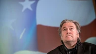 Steve Bannon, contrariado por la elección de León XIV, pronostica un cisma en la Iglesa católica en diez años