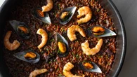 Un influencer quiso comer gratis y el dueño le recordó cómo funciona el mundo real