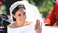 Por qué los vestidos de novia de Meghan Markle siguen siendo tendencia en ‘bridals’ después de 7 años