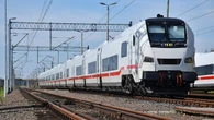 Berlín fulmina al director de la 'Renfe alemana' porque los trenes llegan más de quince minutos tarde