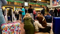 El caos en la alta velocidad andaluza, el último capítulo del "annus horribilis" del ferrocarril con Puente a los mandos