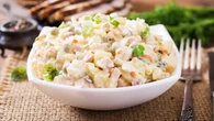 Adiós a la mayonesa: la alternativa que hará que la ensaladilla rusa esté mucho más sabrosa