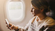 ¿Qué sucede realmente si no utilizas el modo avión en tu teléfono durante un vuelo?