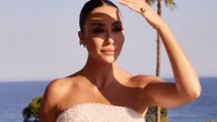 Rocío Martín Berrocal deslumbra en Marbella con un vestido de su hermana Vicky que querría hasta una novia moderna