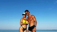 Playa, masajes y champán: las imágenes de las vacaciones a todo tren de Georgina y Ronaldo en una isla artificial