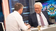 El lado más personal de Felipe González: del regalo que rechazó del emérito a sus aficiones