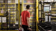 El récord de Amazon para el que España ha sido clave: operar con energía renovable 7 años antes de lo previsto