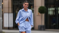 ¿Cómo combinar los shorts pijameros, la prenda que toda fashionista lleva este verano?