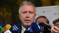 El Gobierno central y el de Canarias se reúnen para concretar el reparto de menores, tres meses después del fallo del Supremo