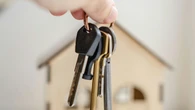 ¿Vive de alquiler? Estas son las capitales en las que está pagando el doble que si fuera propietario