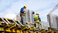 Ni restricciones financieras ni escasez de materiales: el gran freno de las constructoras para levantar vivienda es la falta de mano de obra
