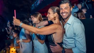 De Paula Echevarría con vestido ibicenco a Valeria Mazza, los looks del concierto de Aitana en Starlite Occident
