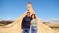 Ayuso saca su lado más deportivo con pantalones de chándal y zapatillas para una visita a las Bardenas Reales