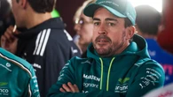 El comisario fulminado por la F-1 vuelve a cargar contra Fernando Alonso: "Hay mucha amargura..."
