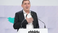 La broma sin gracia de Otegi sobre el enfrentamiento entre España y Euskadi en pelota vasca