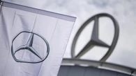 Mercedes-Benz alerta del colapso del mercado del automóvil en Europa por el exceso de regulación