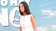 Victoria Federica apuesta por los vaqueros más anchos del verano para apoyar a Santiago Segura en el estreno de su nueva película