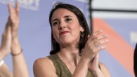 Irene Montero acusa a Sánchez "arrodillarse" ante Trump y mentir "de forma constante"