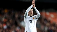 Hugo Guillamón, de ir al Mundial con Luis Enrique y sonar para el Athletic, a ser traspasado por el Valencia a un modesto equipo