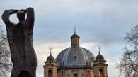 Objetivo: demoler el Monumento a los Caídos de Pamplona