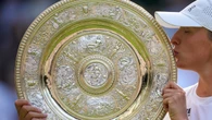 La imagen viral de Swiatek tras ganar Wimbledon: la misma celebración que su ídolo Nadal