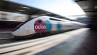 Ouigo contacta con CAF y Talgo para comprar trenes con los que llegar a Asturias y Galicia pero lo ve difícil: "Renfe tiene garantizado su monopolio otros cinco años"