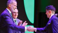 Su Majestad el Rey entrega las Becas Iberdrola