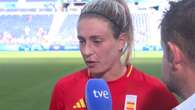 El despeje de Alexia Putella tras su fallo ante Alemania: 