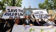 Jueces y fiscales buscan que Europa dé un toque a Bolaños y frene sus leyes