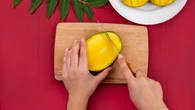 Descubren que tomar esta fruta todos los días mejora los síntomas de la menopausia
