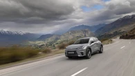 Lexus actualiza el LBX, su todocamino más compacto