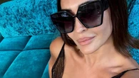 No se puede ser más diva que Vicky Martín Berrocal en Ibiza con el vestido lencero más sexy de Zara rebajado a 12 euros