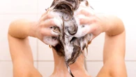 Ni mascarilla ni acondicionador, este es el método que salvará tu pelo con hacerlo solo dos veces al mes