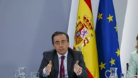 Albares conversa con su homólogo ucraniano tras el fiasco de España en la cumbre sobre la guerra