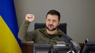 El Parlamento ucraniano convertido en un ring: dos diputados se pelean a puñetazos antes de aprobar una polémica ley