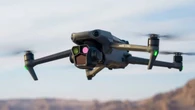 Los drones comerciales que Ucrania lanza contra Rusia y tú también puedes comprar: modelos y precios