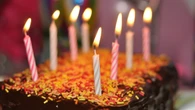Un restaurante cobra cinco euros por guardar una tarta de cumpleaños: “Podríamos no aceptar productos de fuera”