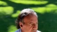 Julio Iglesias se compra una mansión en Galicia para honrar a Papuchi
