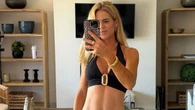 Amelia Bono nos enseña cómo llevar el bikini de Zara de forma elegante (y con rollazo) a la playa