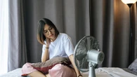 ¿Cuánto cuesta tener el ventilador enchufado toda la noche en plena ola de calor?