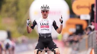 Giro de Italia: Juan Ayuso da el primer golpe en Tagliacozzo