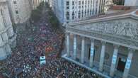 Miles de personas dentro y fuera de Argentina protestan contra "el discurso del odio" de Milei