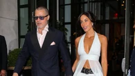 Brad Pitt, desolado por la muerte de su madre, encuentra consuelo en Inés de Ramón