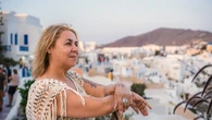 Megan Maxwell: "Me hubiese gustado ser militar para que los hombres se cuadrasen delante de mí"