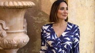 Tamara Falcó tiene la blusa cruzada perfecta para ver procesiones este Miércoles Santo