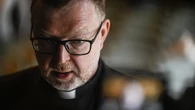 Hans Zollner: "León XIV deberá escuchar más a las víctimas y aplicar las leyes existentes"