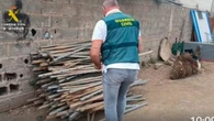 La Guardia Civil de Navarra recupera 700 postes de espaldera de viñedo robados en La Rioja